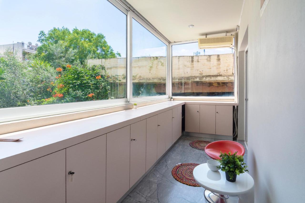 Central 3Bd Apt. Near Acropolis Athena Bagian luar foto