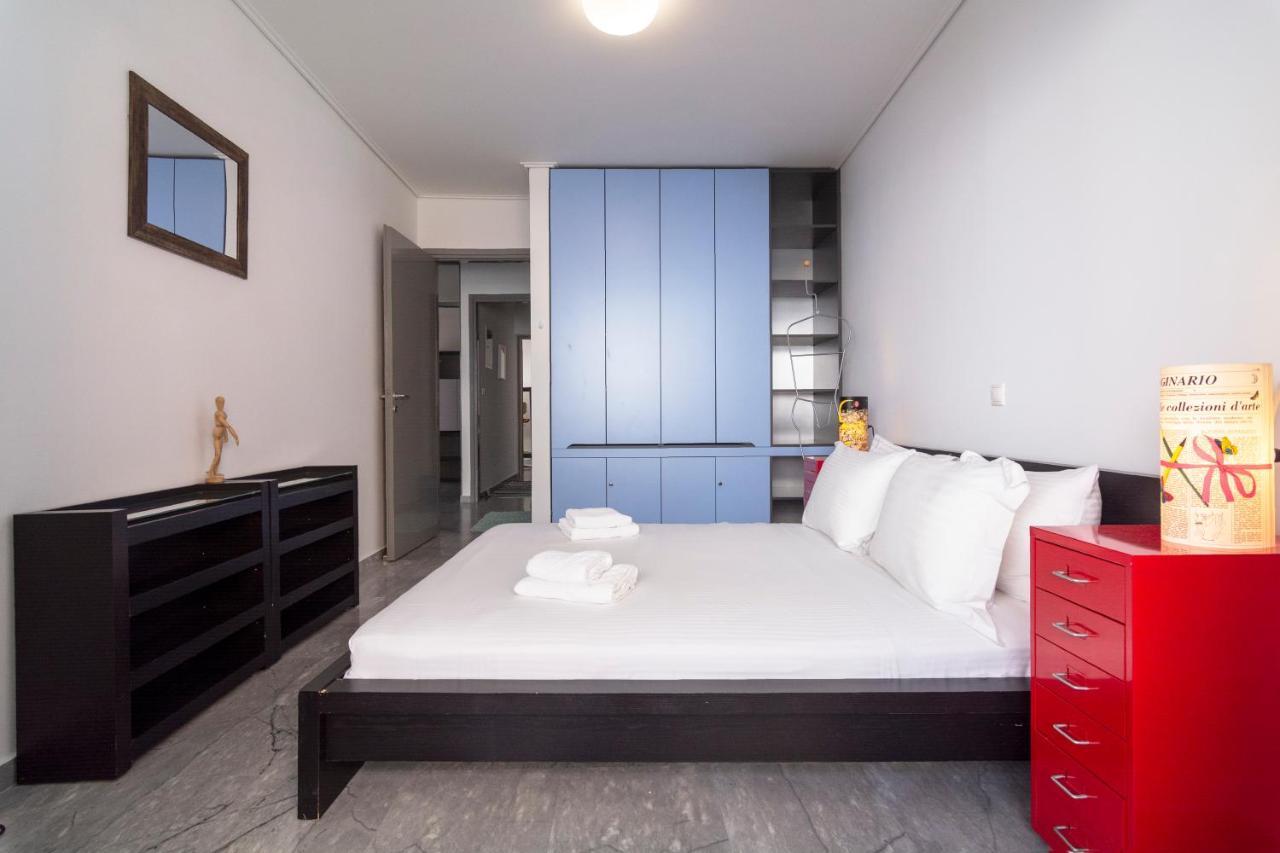 Central 3Bd Apt. Near Acropolis Athena Bagian luar foto