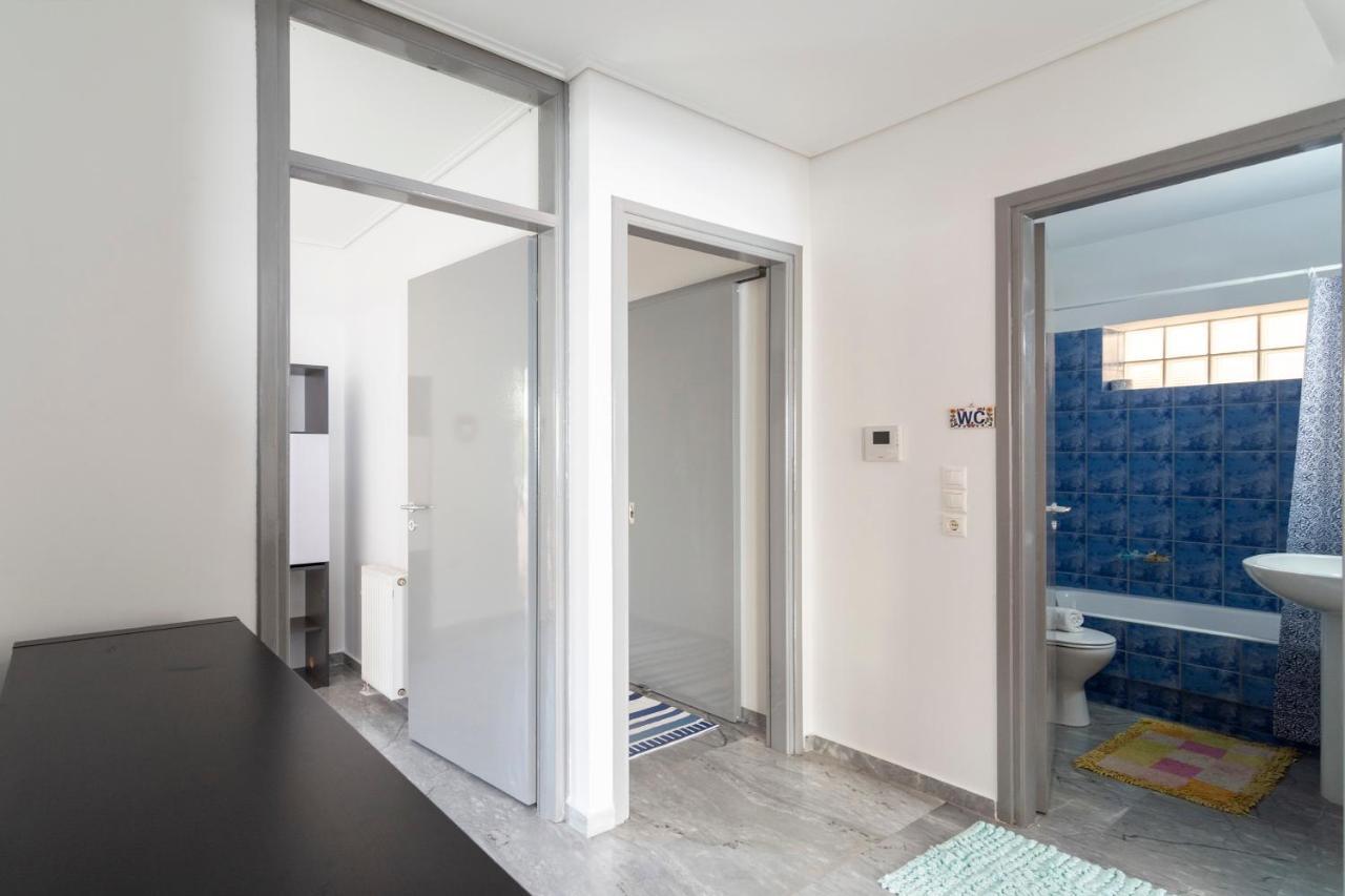 Central 3Bd Apt. Near Acropolis Athena Bagian luar foto
